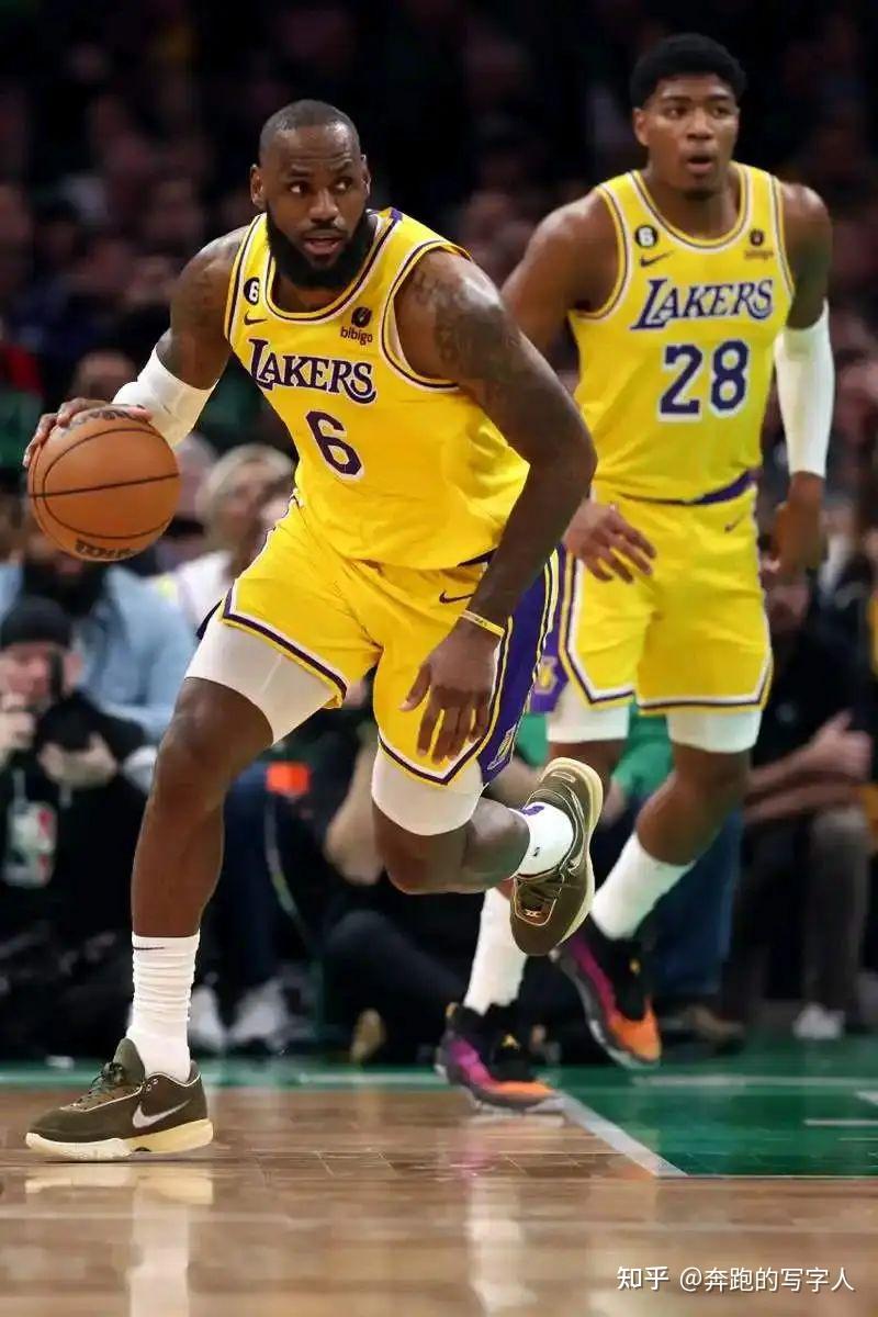 包含转折点孟菲斯灰熊复出首秀；NBA季后赛国际比赛日攻防权衡；管理层满意；心理建设被强调的词条